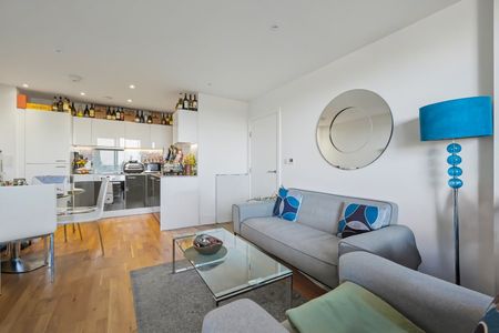 1 Bed Flat, Station House, SE8 - Photo 2