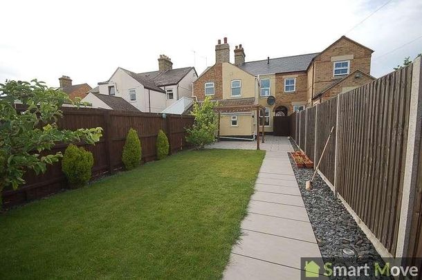 Broadway, Yaxley, Peterborough, Cambridgeshire, PE7 - Photo 1