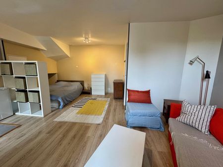 Location appartement Marseille 7ème (13007) - Photo 3