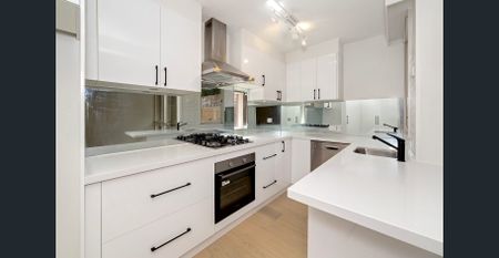 Please contact Molly Rogerson to arrange an inspection; SandringhamPM2@hodges.com.au - Photo 4