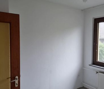 Helle 3-Zimmer Wohnung im 3. OG in Duisburg-Neumühl - Photo 1