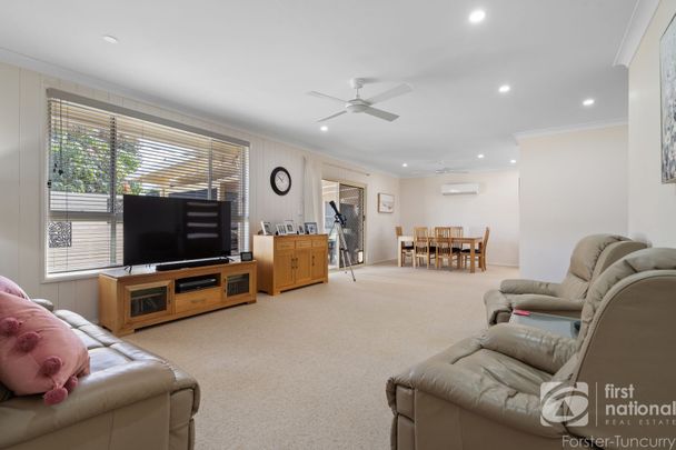 Modern Living in Private Tuncurry Pocket - Photo 1