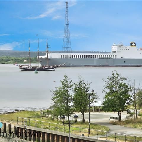 Argent Street, Grays - Photo 1