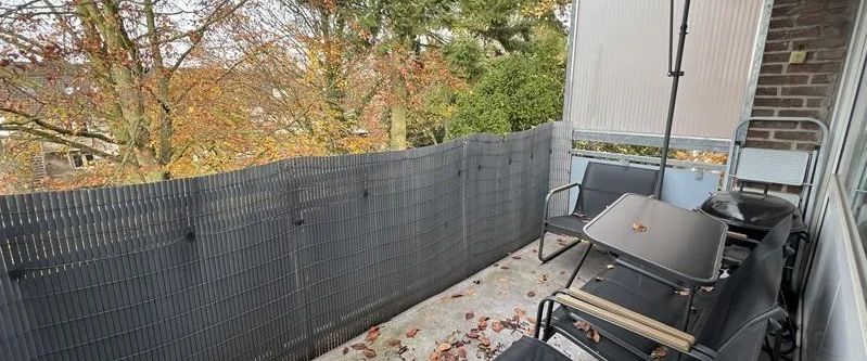 Schöne Vierzimmerwohnung mit Balkon. - Foto 1