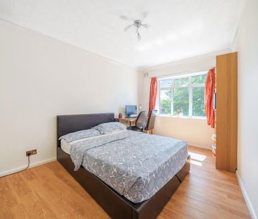 Laleham Road, Staines, Surrey, TW18 - Photo 2