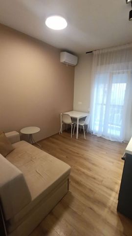 Studio/Γκαρσονιέρα για ενοικίαση Κέντρο (Νεάπολη) - Photo 3