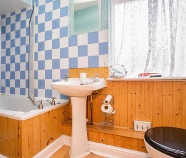 2 Bed Terraced House, Wycherley Road, CH42 - Photo 3