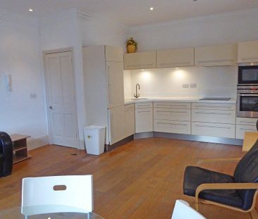 2 bedroom apartment to rent - Photo 6