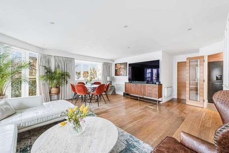 Canute House, Brentford, TW8 - Photo 2