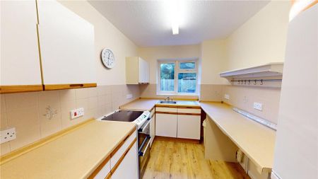 2 bedroom apartment to rent - Photo 5