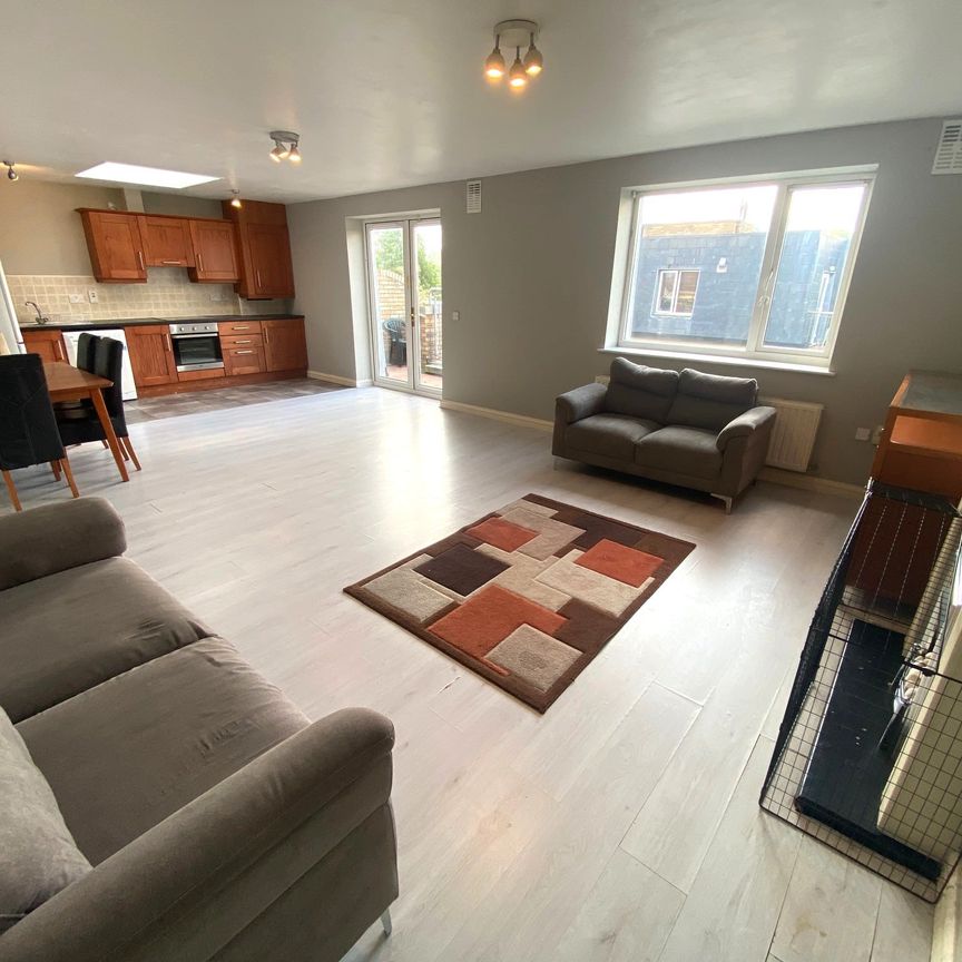 Eaton Terrace, Rathcoole, Co. Dublin - Photo 1