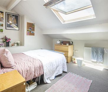 5 bedroom terraced house to rent - Photo 4