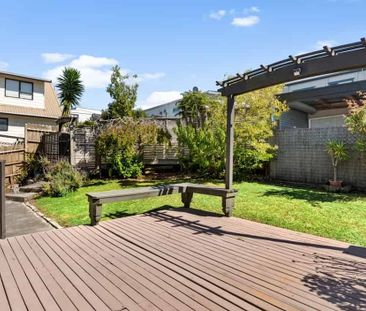 Totara Vale, 3bedroom - Photo 4