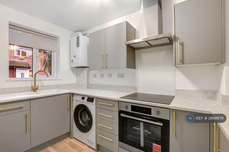 2 bedroom terraced house to rent - Photo 5