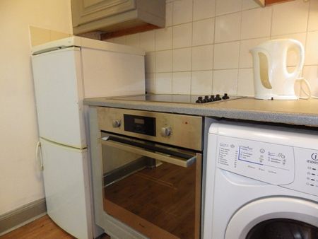 1 Bed Flat, Granton Road, EH5 - Photo 4