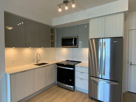 For Lease - 50 Dunfield Avenue Unit# 2618, Toronto, Ontario - Photo 5