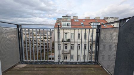 Unbefristete 4-Zimmer Dachgeschoß-Wohnung mit Terrasse in 1080 Wien zu mieten - Foto 4