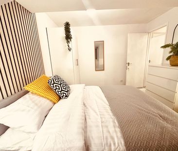 Room in a Shared House, Ashbourne Road, CR4 - Photo 5