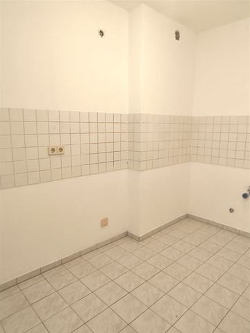 Schöne 4 R.DG-Maisonette Whg, Gäste WC, Balkon und TG! - Photo 3