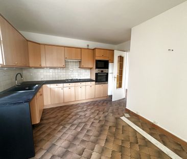 Location Appartement 6 pièces 159m² SELESTAT 67600 - Photo 5
