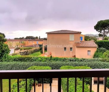Location Appartement 1 pièces 26 m2 à Roquebrune-sur-Argens - Photo 3