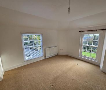 3 bedroom apartment to rent - Photo 6