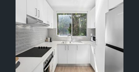 Beachside Haven with Modern Appeal - Photo 2