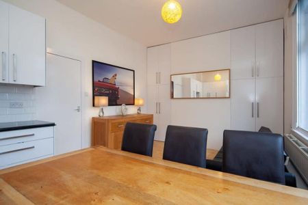 2 bedroom serviced apartment to rent - Photo 4