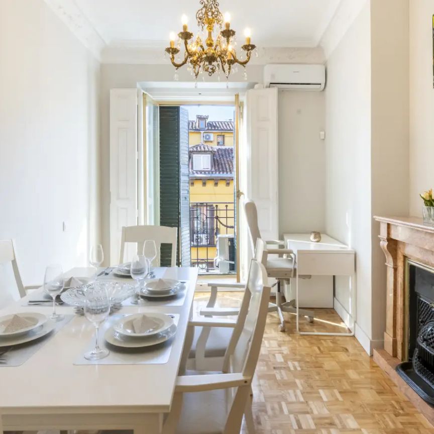 3-bedroom apartment for rent in Sol - Foto 1