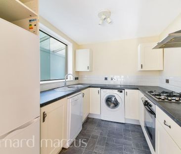 3 bedroom terraced house to rent - Photo 1