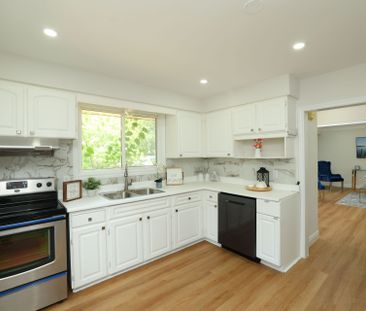 For Lease - 608 Thornwood Avenue, Burlington, Ontario - Photo 6