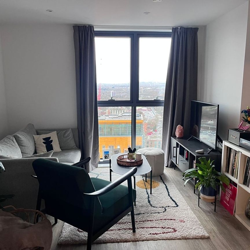 2 Bed Flat, Swan Street House, M4 - Photo 1