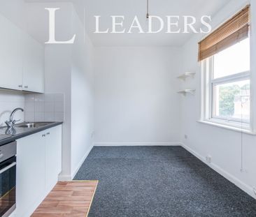 1 bedroom apartment to rent Crescent Road, Bournemouth, BH2 - Photo 5