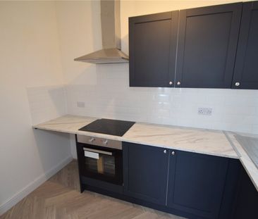 Apartment to rent in Fort Terrace, Bridlington, YO15 - Photo 2