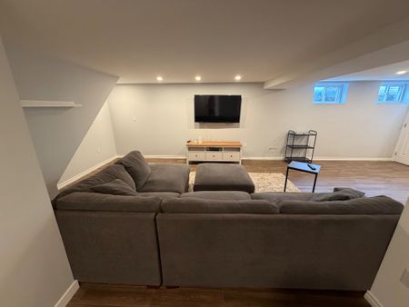For Lease - 15 SPRINGHEAD (LOWER) Gardens, Welland, Ontario - Photo 4
