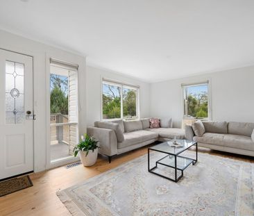 Spacious & Modern Family Home for Lease - Photo 2