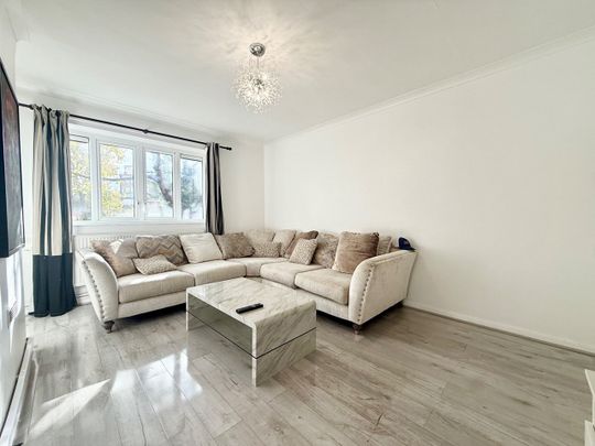 1 Bed Flat, Hume Court, N1 - Photo 1