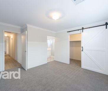 Hampton Beauty - Photo 2