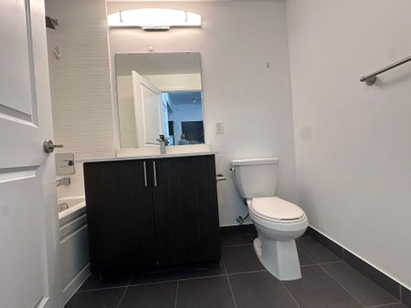 For Lease - 7900 Bathurst Street Unit# 628, Vaughan, Ontario - Photo 2