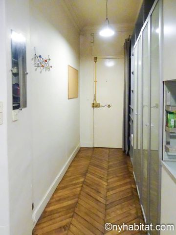 Logement à Paris, Location meublée - Photo 4