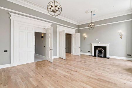 5 bedroom terraced house to rent - Photo 4