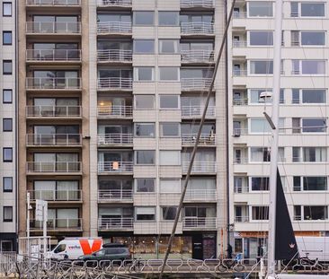 Prachtig gerenoveerd appartement met 2 slaapkamers te huur in Oostende - Photo 1