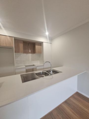 Convenient, Low-Maintenance Living in a Great Location! - Photo 3