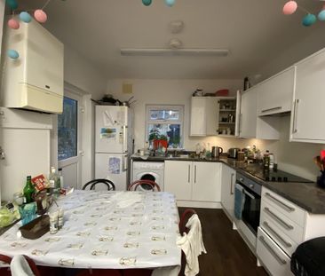 1 bedroom semi-detached house to rent - Photo 5