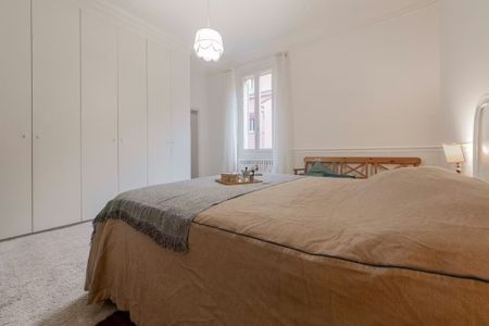 Via Santo Stefano, Bologna, Emilia-Romagna 40124 - Photo 3