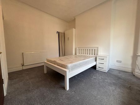 Marlborough Road, Penylan - Photo 4