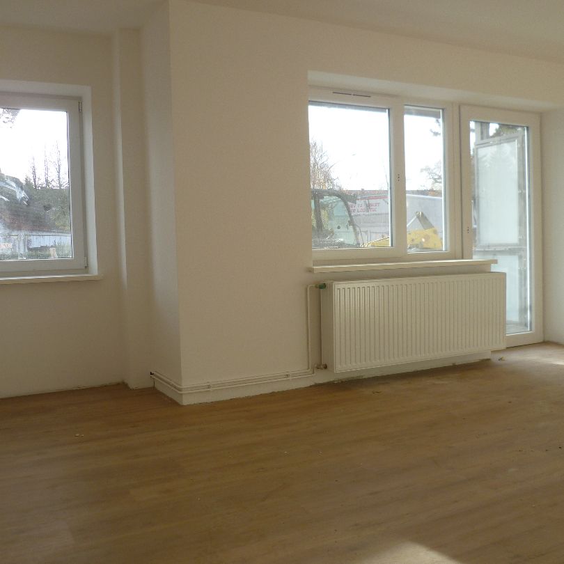 ***Attraktive Wohnung mit Balkon und Vollbad*** - 21502 Geesthacht - Photo 1