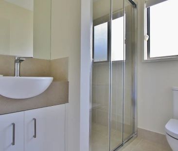 Modern AND CLOSE TO AMENITIES - Photo 6