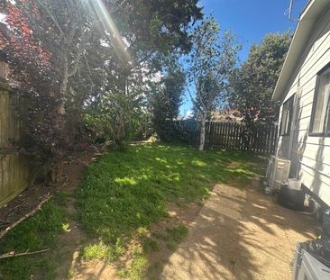 30B Burundi Ave, Clendon Park - Photo 6