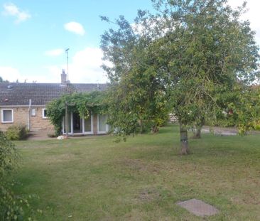 Old Feltwell Road, Methwold, THETFORD - Photo 2